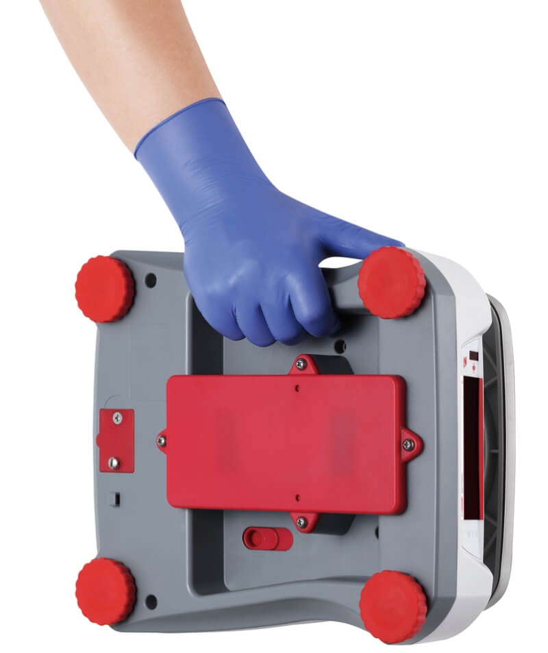 Face infrieure de la balance tanche Ohaus Valor 4000PW